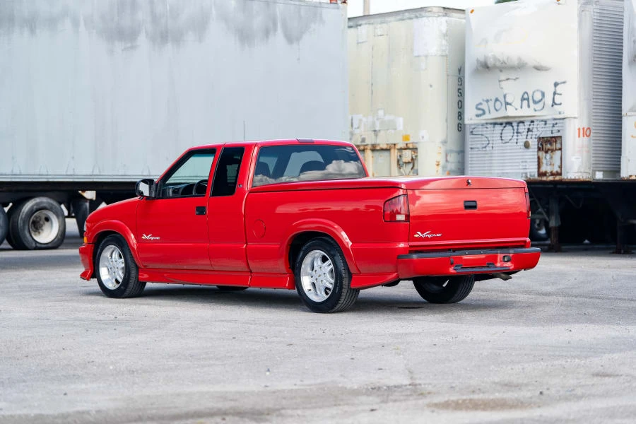 2001 Chevrolet S-10 - Image 12 of 27