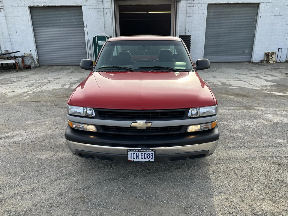 2001 Chevrolet Silverado 1st Gen - Image 2 of 31