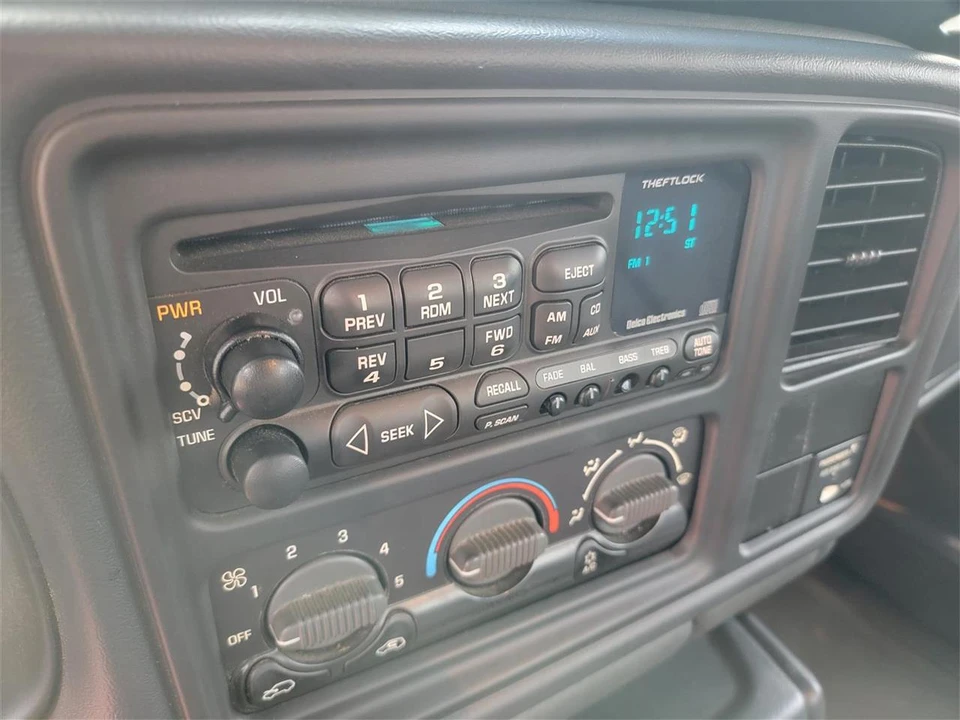 2001 Chevrolet Silverado 1st Gen - Image 25 of 31
