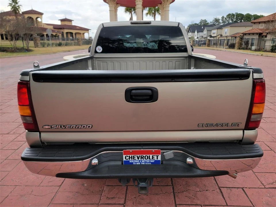 2001 Chevrolet Silverado 1st Gen - Image 8 of 31