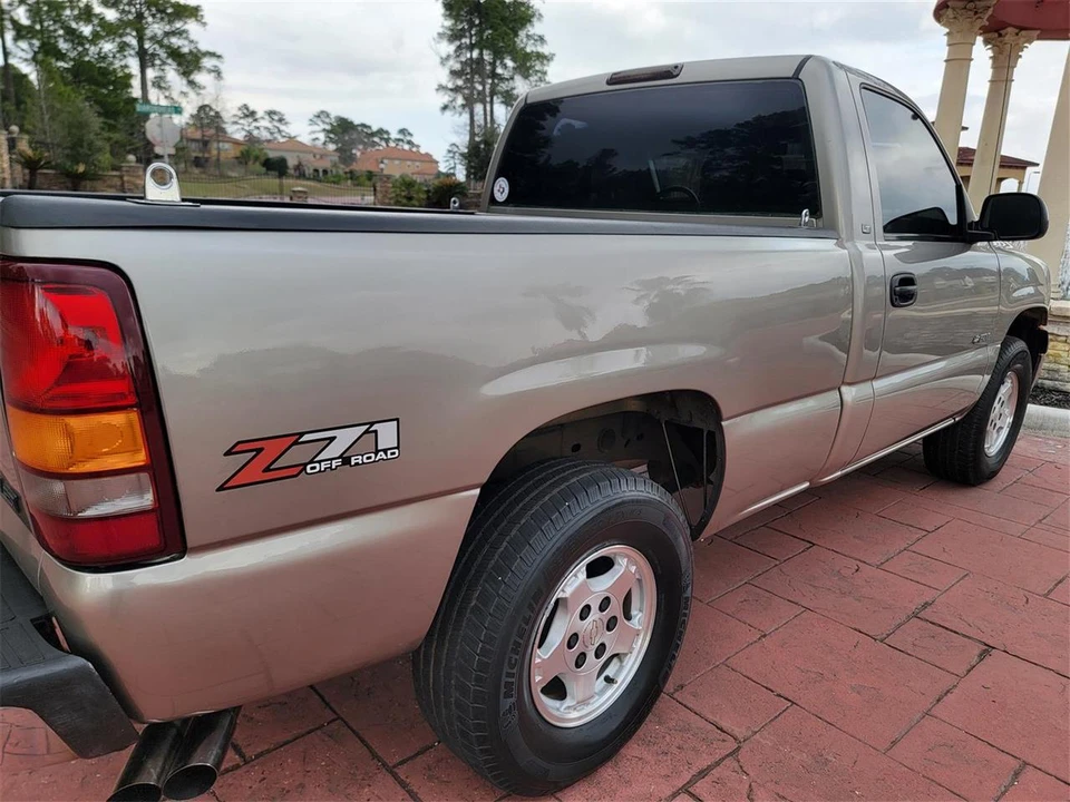 2001 Chevrolet Silverado 1st Gen - Image 10 of 31