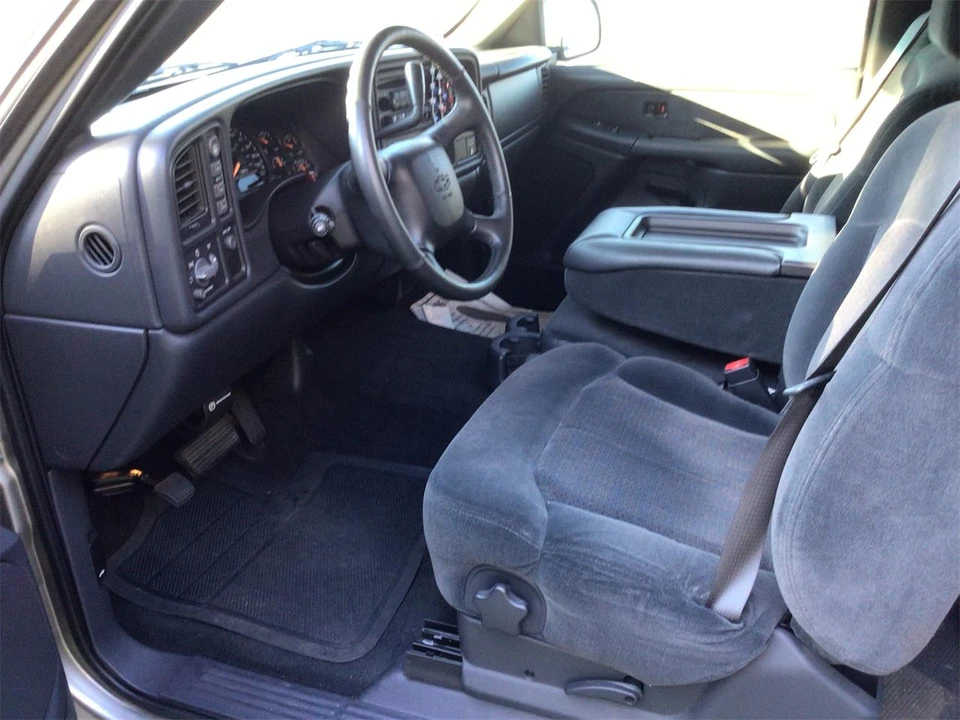 2001 Chevrolet Silverado 1st Gen - Image 8 of 15
