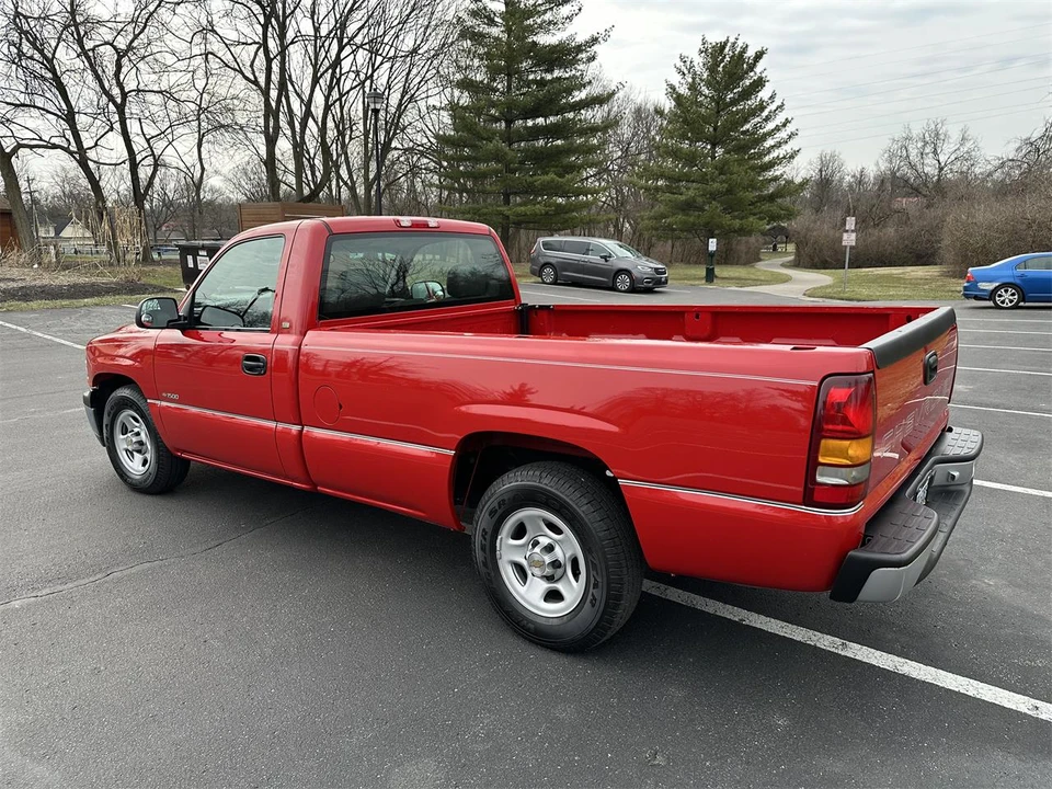 2001 Chevrolet Silverado 1st Gen - Image 12 of 31