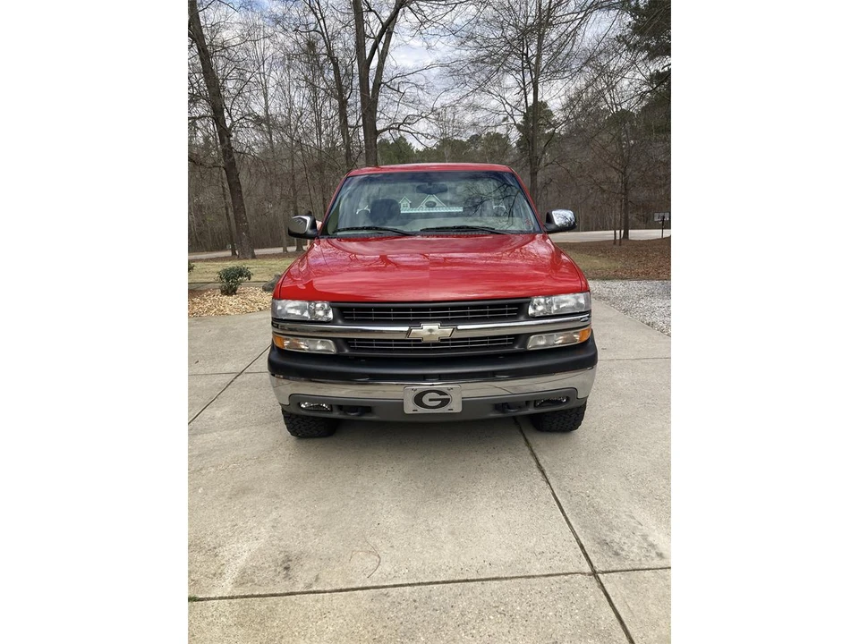 2001 Chevrolet Silverado 1st Gen - Image 2 of 23