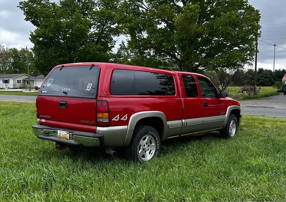 2001 Chevrolet Silverado - Image 7 of 11