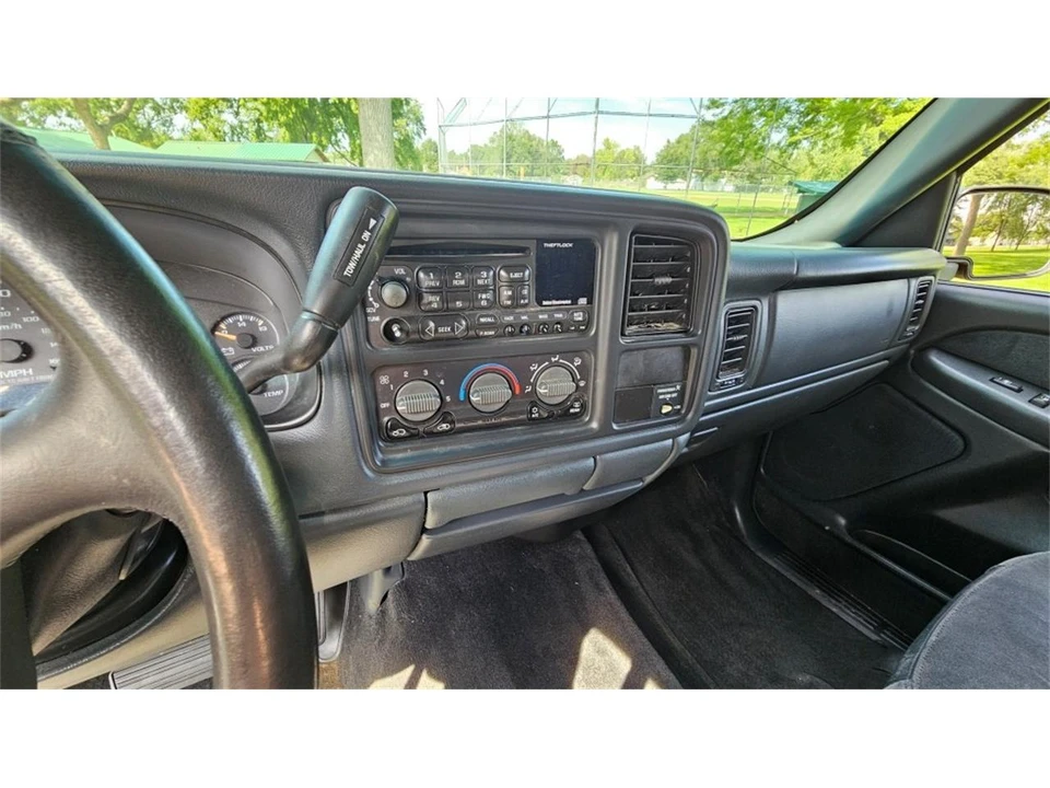 2001 Chevrolet Silverado 1st Gen - Image 20 of 31