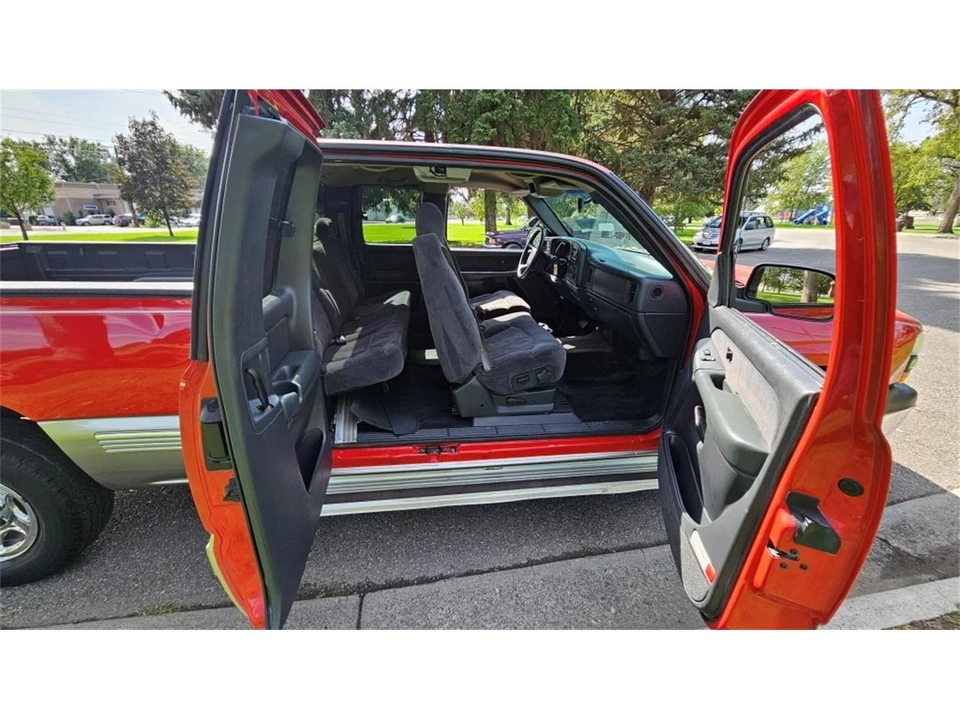 2001 Chevrolet Silverado 1st Gen - Image 29 of 31