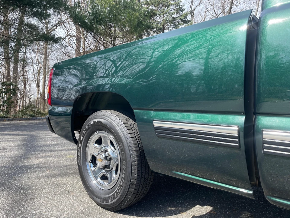 2001 Chevrolet Silverado 1st Gen - Image 19 of 31