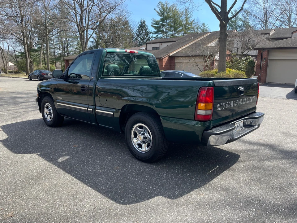 2001 Chevrolet Silverado 1st Gen - Image 7 of 31