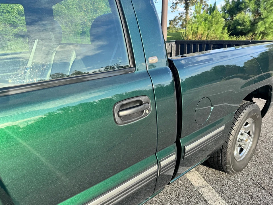 2001 Chevrolet Silverado 1st Gen - Image 17 of 31