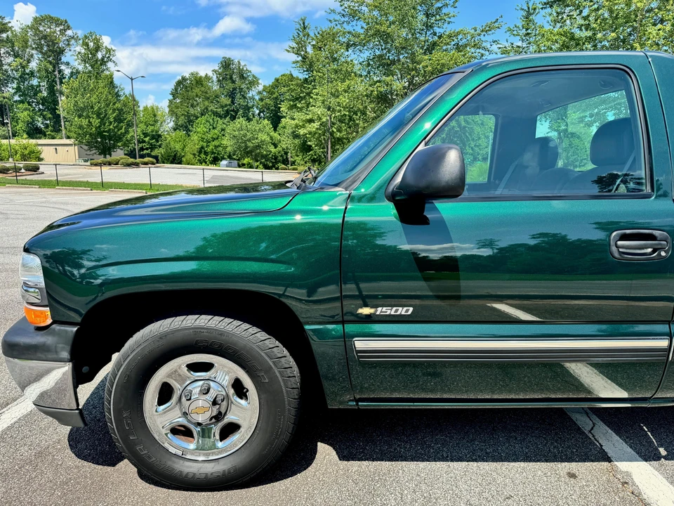 2001 Chevrolet Silverado 1st Gen - Image 16 of 31
