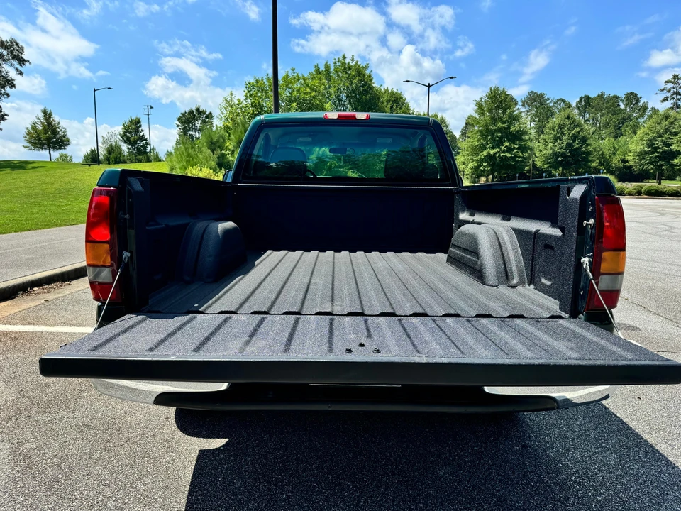 2001 Chevrolet Silverado 1st Gen - Image 23 of 31