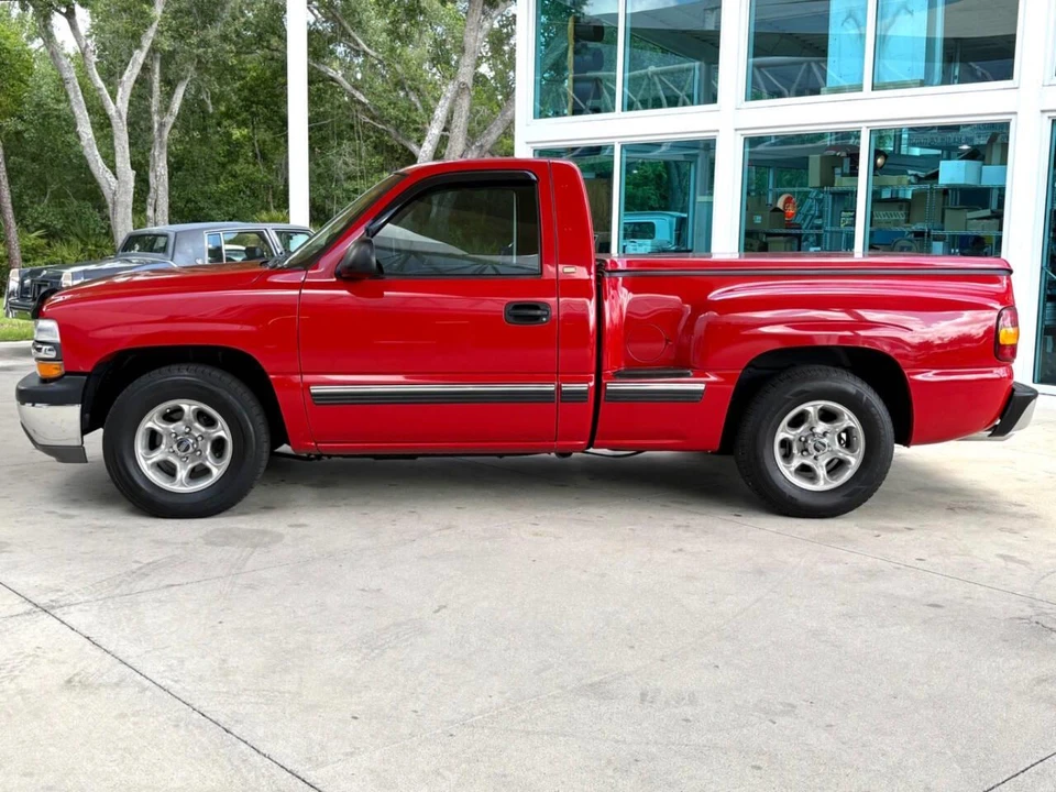 2001 Chevrolet Silverado 1st Gen - Image 9 of 31