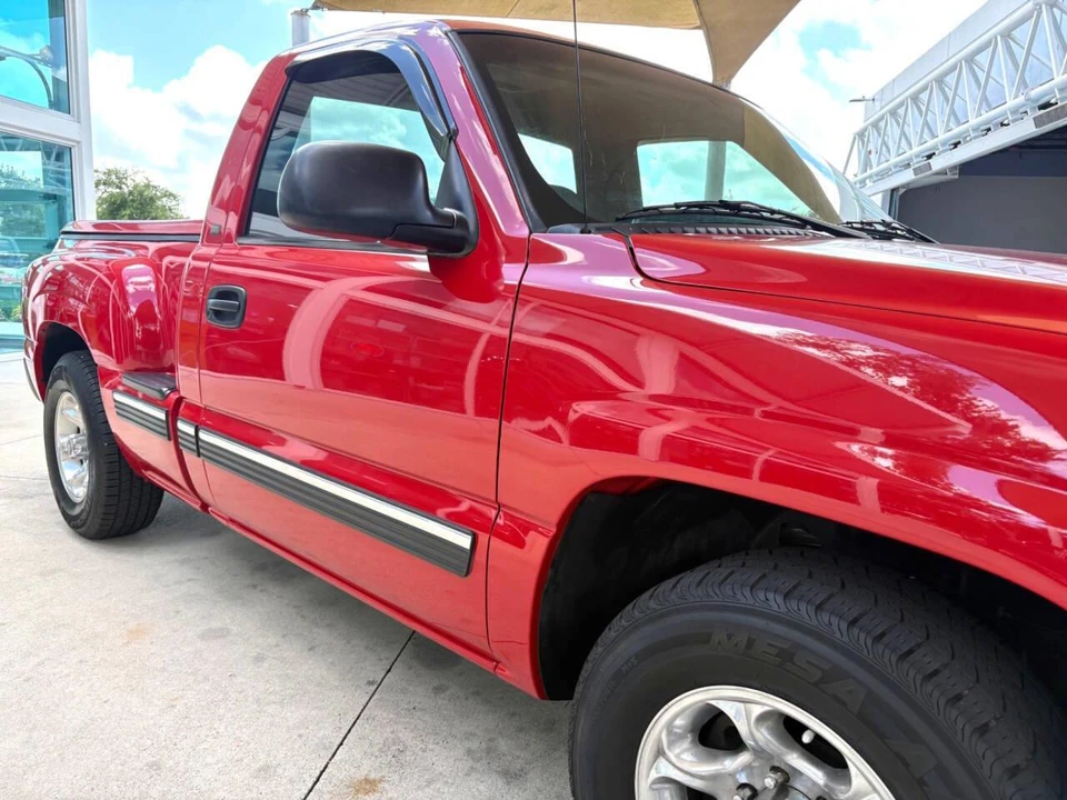 2001 Chevrolet Silverado 1st Gen - Image 17 of 31