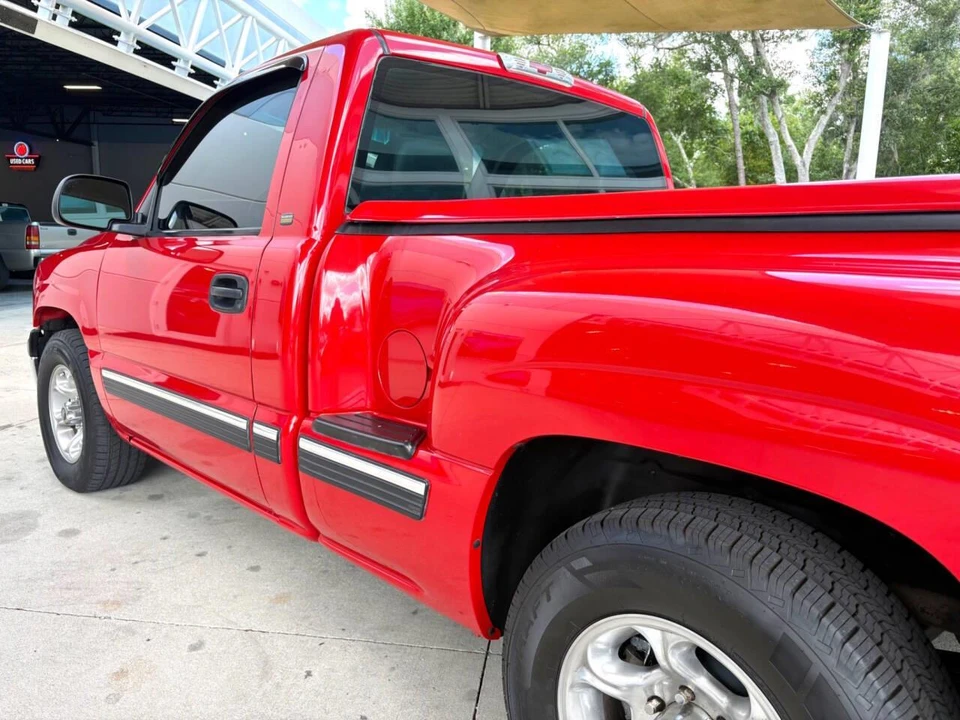 2001 Chevrolet Silverado 1st Gen - Image 13 of 31