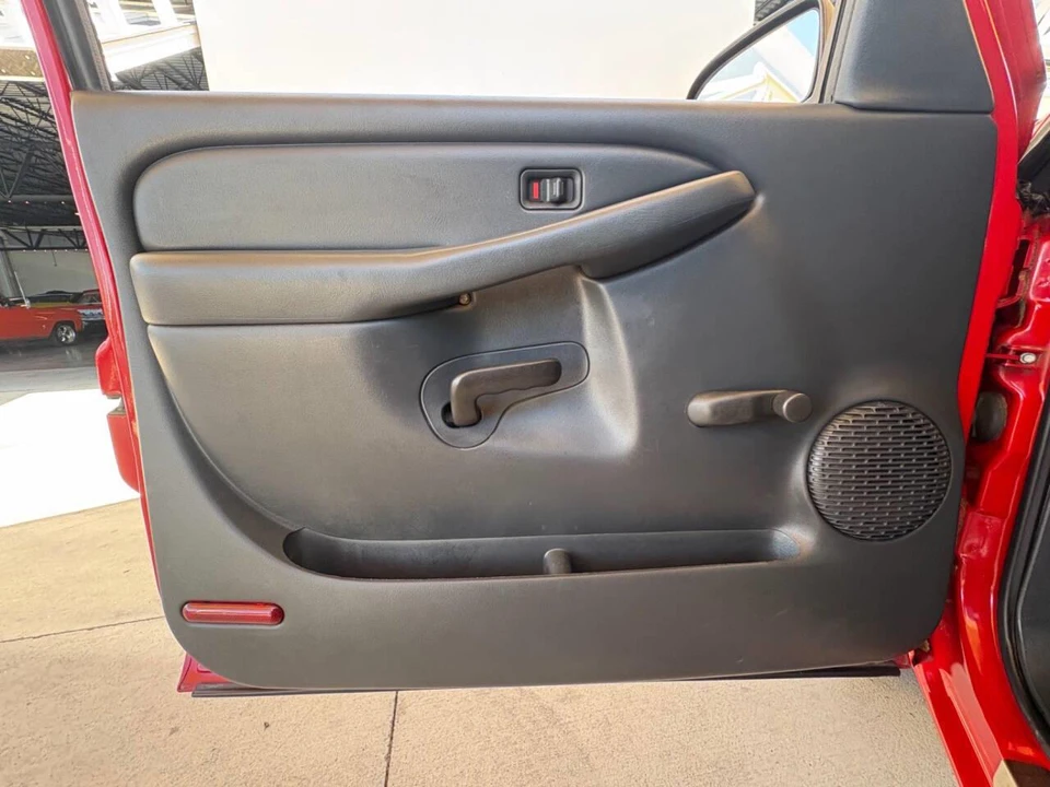 2001 Chevrolet Silverado 1st Gen - Image 21 of 31