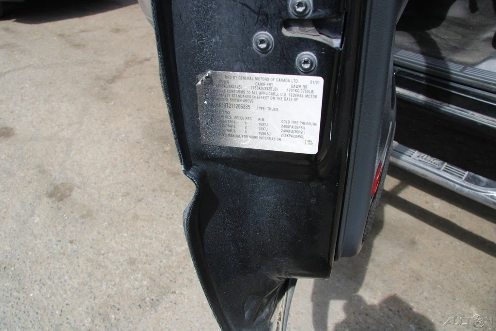 2001 Chevrolet Silverado 1st Gen - Image 14 of 21
