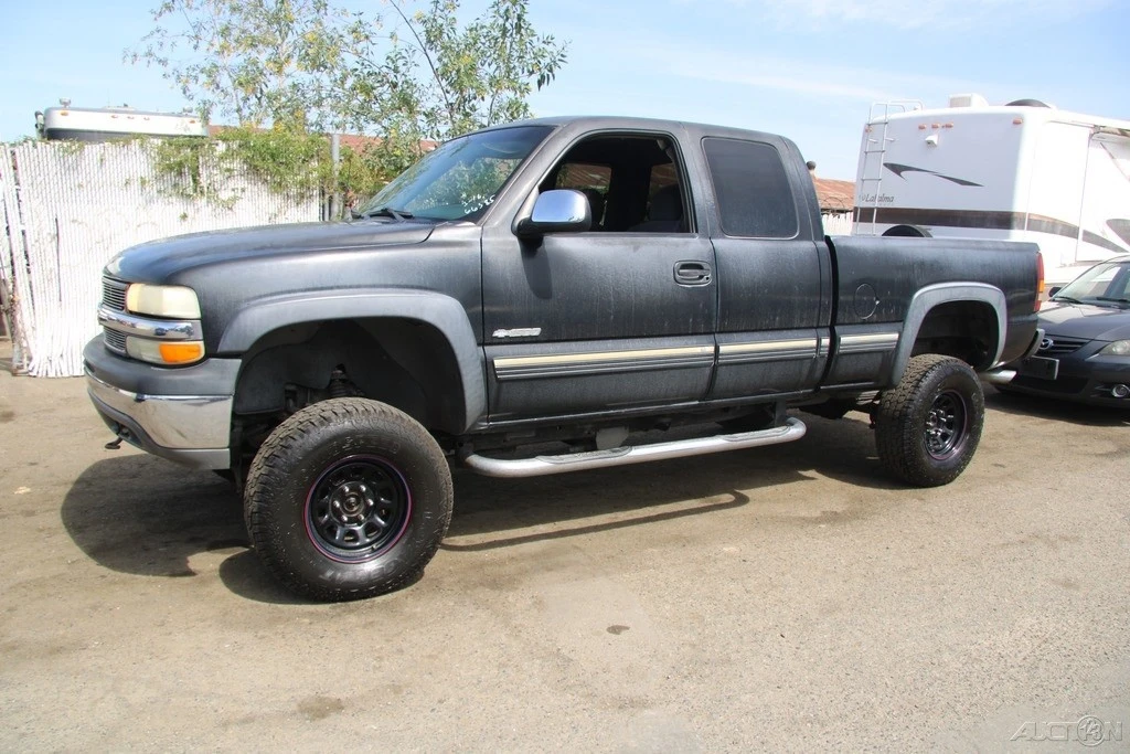 2001 Chevrolet Silverado 1st Gen - Image 3 of 21