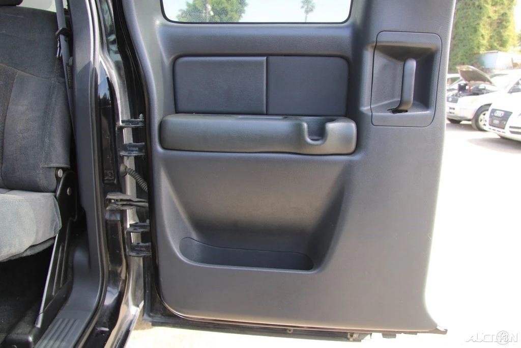2001 Chevrolet Silverado 1st Gen - Image 21 of 21