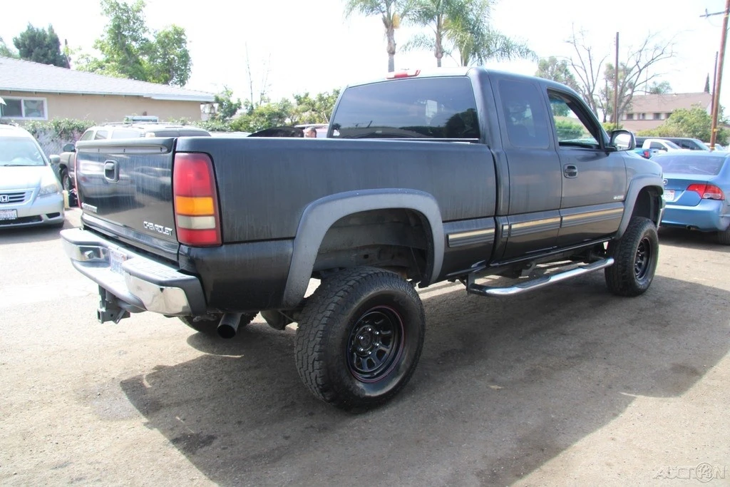 2001 Chevrolet Silverado 1st Gen - Image 10 of 21
