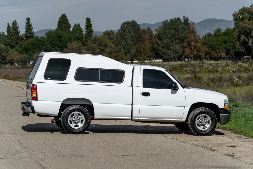 2001 Chevrolet Silverado 1st Gen - Image 9 of 21