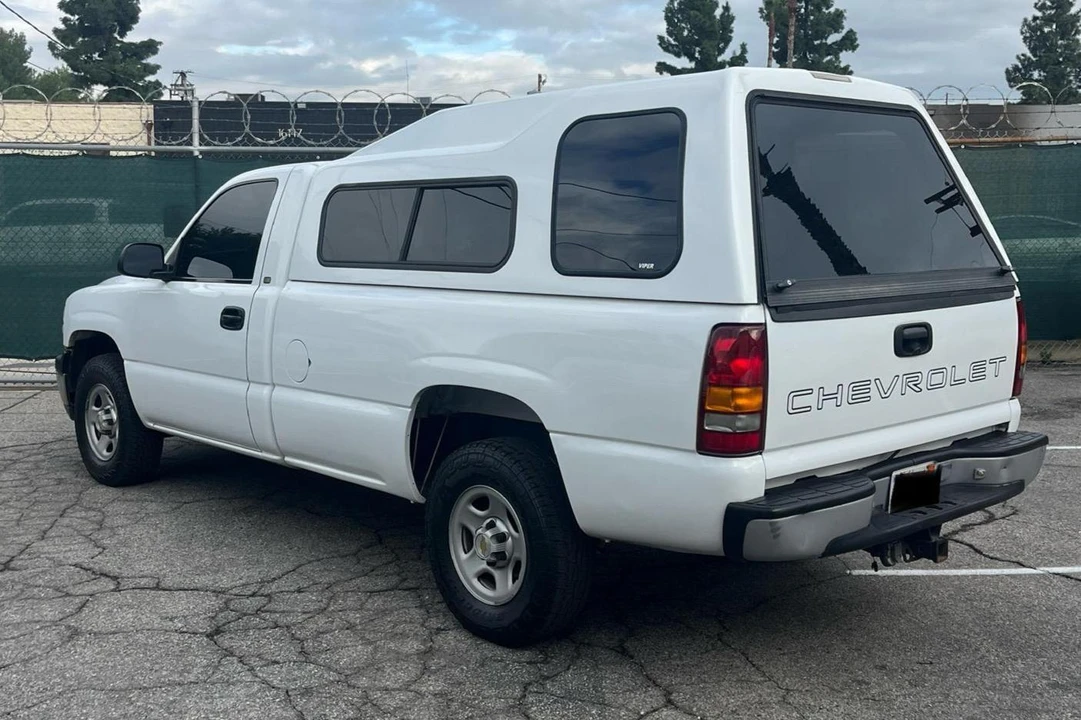 2001 Chevrolet Silverado 1st Gen - Image 4 of 21