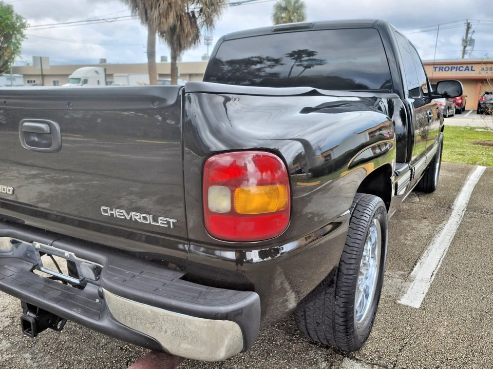 2001 Chevrolet Silverado 1st Gen - Image 8 of 21