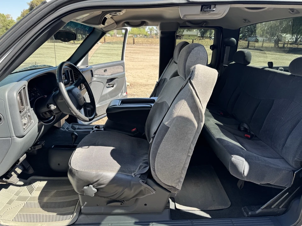 2001 Chevrolet Silverado 1st Gen - Image 16 of 21