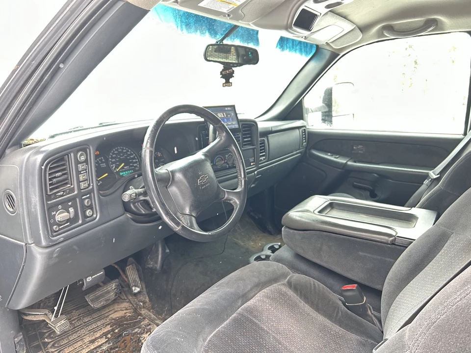 2001 Chevrolet Silverado 1st Gen - Image 14 of 16