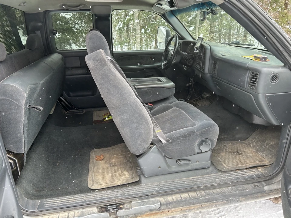 2001 Chevrolet Silverado 1st Gen - Image 15 of 16