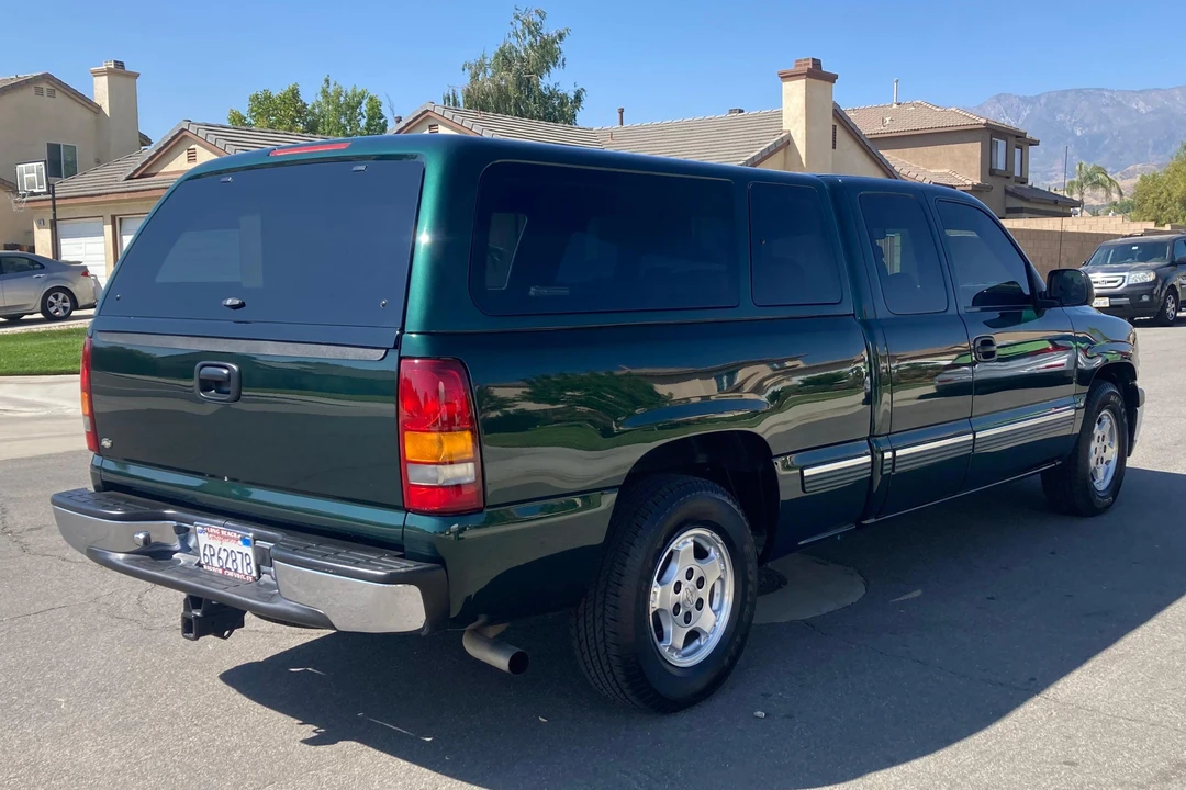 2001 Chevrolet Silverado 1st Gen - Image 4 of 31