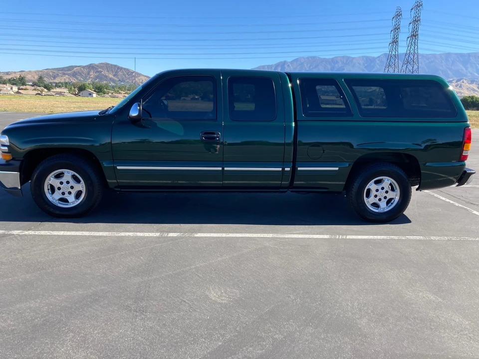 2001 Chevrolet Silverado 1st Gen - Image 11 of 31