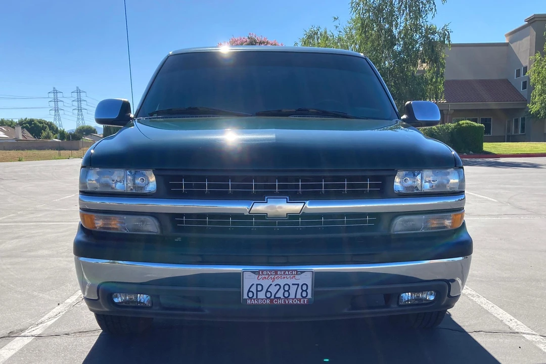2001 Chevrolet Silverado 1st Gen - Image 2 of 31