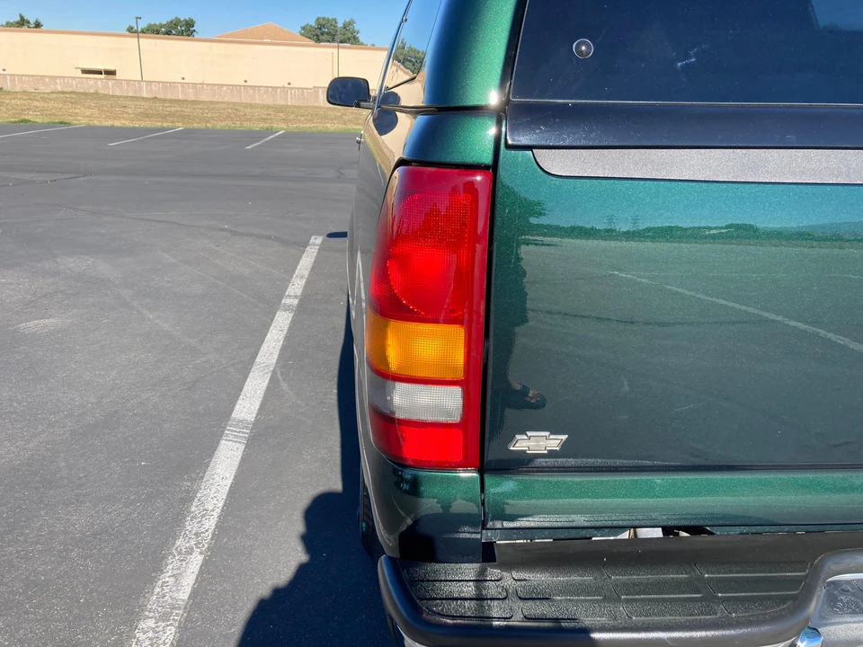 2001 Chevrolet Silverado 1st Gen - Image 31 of 31