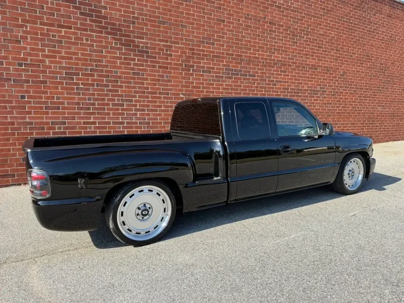 2001 Chevrolet Silverado 1st Gen - Image 4 of 12