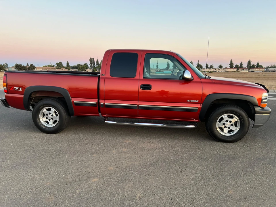 2001 Chevrolet Silverado 1st Gen - Image 15 of 31