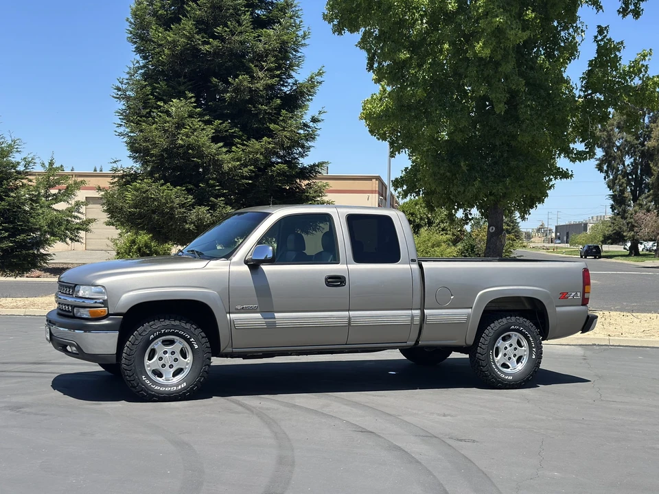 2001 Chevrolet Silverado 1st Gen - Image 6 of 31