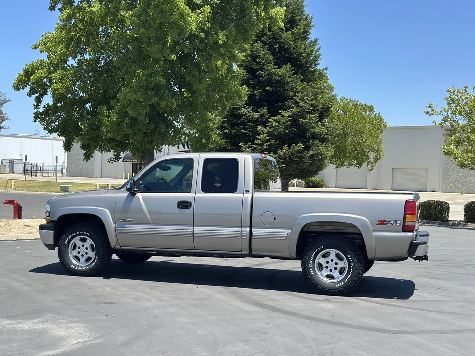 2001 Chevrolet Silverado 1st Gen - Image 12 of 31