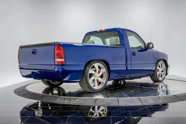 2001 Chevrolet Silverado 1st Gen - Image 8 of 21