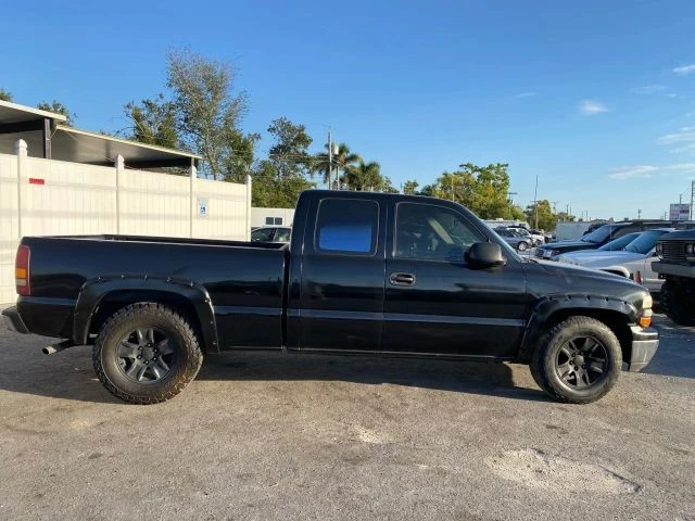 2001 Chevrolet Silverado 1st Gen - Image 5 of 12