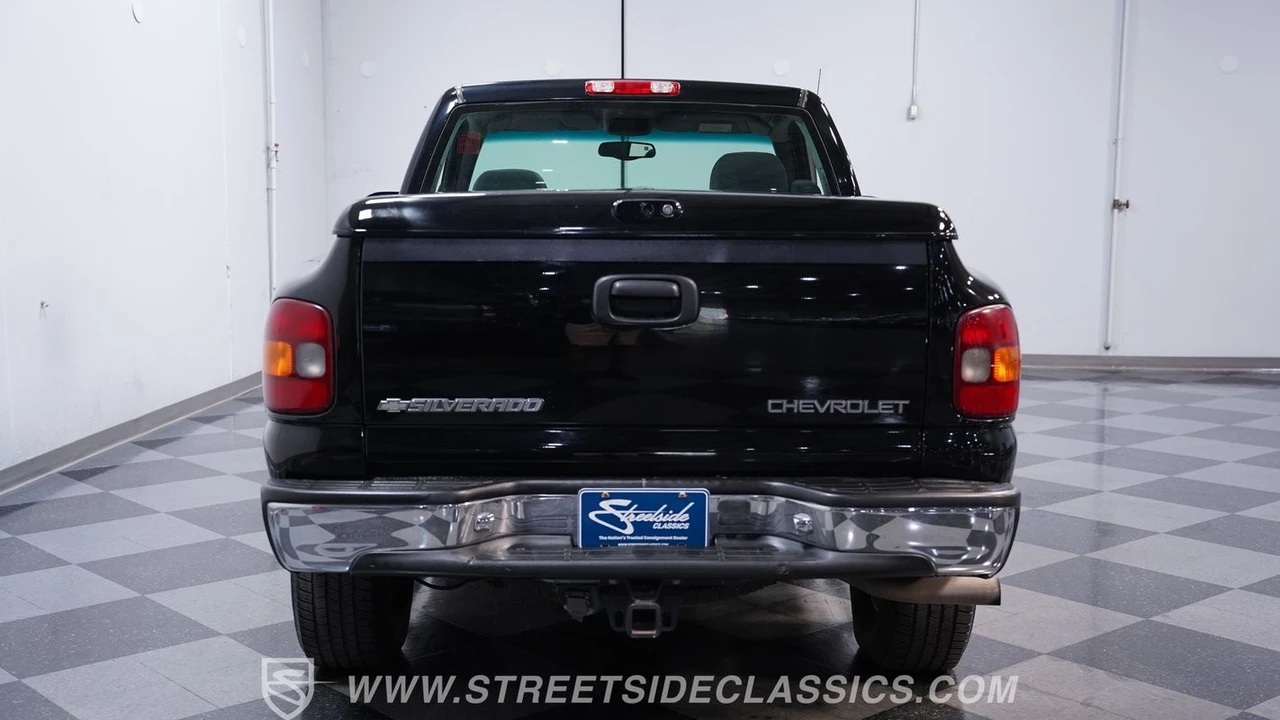 2001 Chevrolet Silverado 1st Gen - Image 11 of 12