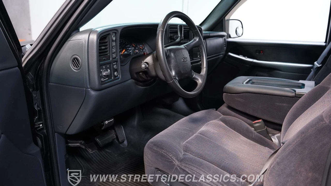 2001 Chevrolet Silverado 1st Gen - Image 5 of 12