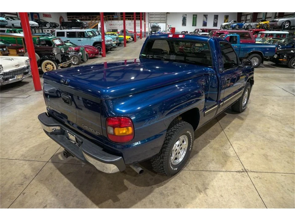 2001 Chevrolet Silverado 1st Gen - Image 17 of 31