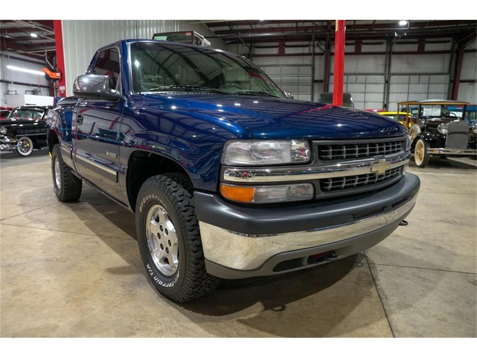 2001 Chevrolet Silverado 1st Gen - Image 12 of 31