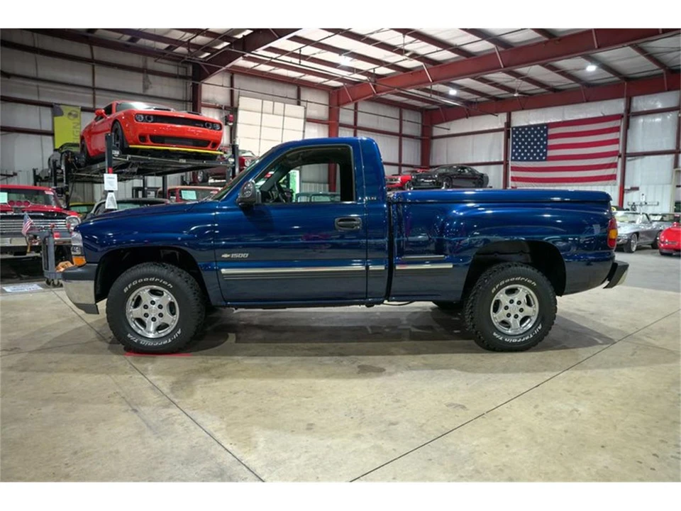 2001 Chevrolet Silverado 1st Gen - Image 4 of 31