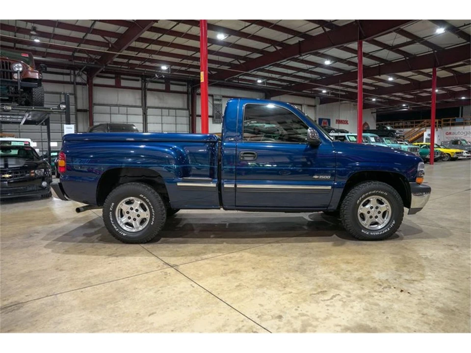 2001 Chevrolet Silverado 1st Gen - Image 10 of 31