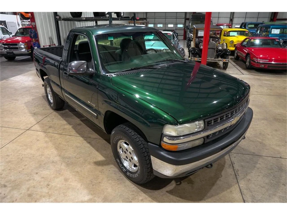 2001 Chevrolet Silverado 1st Gen - Image 14 of 31