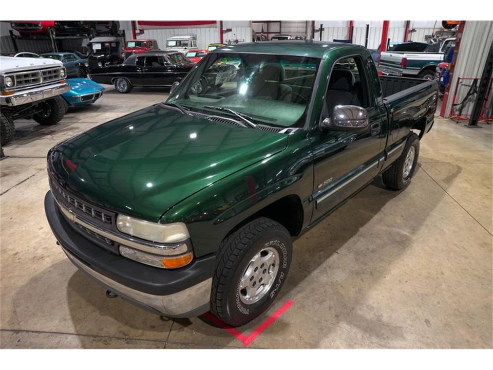 2001 Chevrolet Silverado 1st Gen - Image 15 of 31