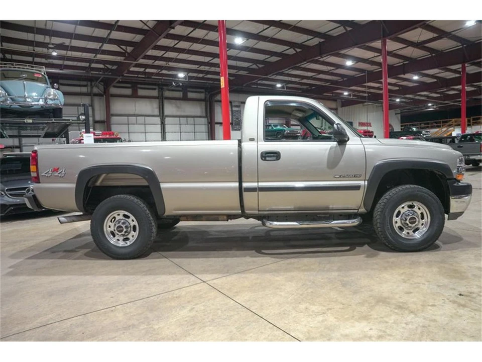 2001 Chevrolet Silverado 1st Gen - Image 10 of 31