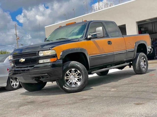 2001 Chevrolet Silverado 1st Gen - Image 2 of 24